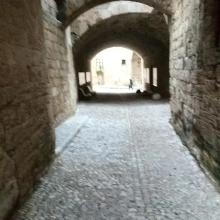 In The Center Of The Medieval Town,very Economical *